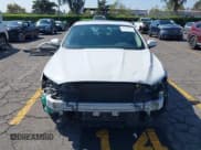 ✅ 2017 Ford Fusion Hybrid SE • VIN: 3FA6P0LU0HR382049 • Lot: 43311588. Wystawiony na IAAI z przebiegiem 150 605 mil. Bezpłatny archiwum sprzedaży aukcyjnych z USA i szczegółowy raport historii pojazdu na DreamBid. Zdjęcie 13.