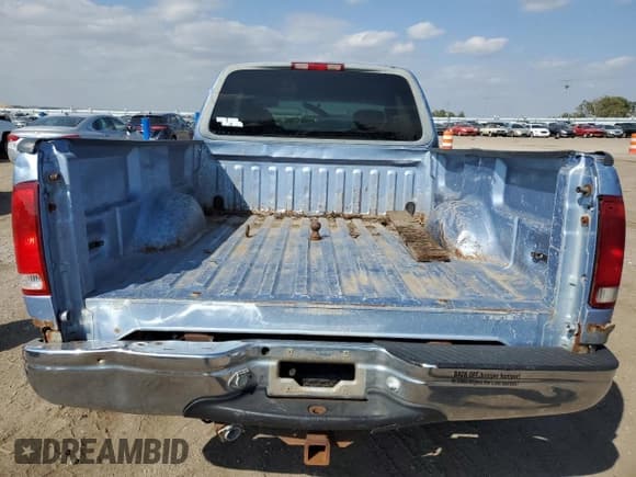 ✅ 1998 Ford F-250 • VIN: 1FTPX28L6WKB05420 • Lot: 72421204. Listed on Copart with 166,399 mi. Free auction sales archive from the USA and detailed vehicle history report at DreamBid. Image 11.
