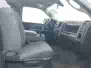 2016 Ram 1500 Tradesman z VIN 3C6JR6DT8GG257406, wystawiony jako IAAI lot #43430639 z przebiegiem 88 663 mil mil oraz . Historia ofert i sprzedaży dostępna na DreamBid. Obrazek 8.