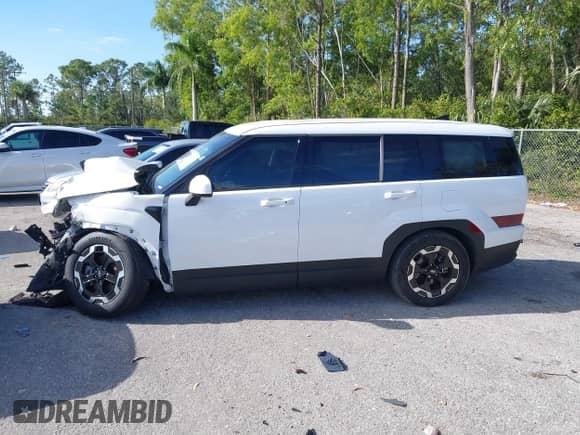 2025 Hyundai Santa Fe SE z VIN 5NMP14GL2SH070282, wystawiony jako IAAI lot #41259268 z przebiegiem 19 077 mil mil oraz . Historia ofert i sprzedaży dostępna na DreamBid. Obrazek 15.