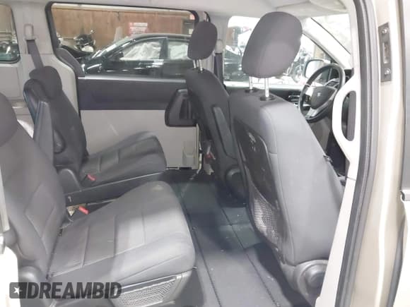 ✅ 2009 Dodge Grand Caravan SE • VIN: 1D8HN44E89B511766 • Lot: 43777046. Listed on IAAI with 62,960 mi. Free auction sales archive from the USA and detailed vehicle history report at DreamBid. Image 8.