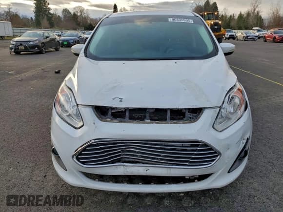 ✅ 2016 Ford C-Max SE • VIN: 1FADP5AU6GL117334 • Lot: 96835995. Wystawiony na Copart z przebiegiem 195 918 mil. Bezpłatny archiwum sprzedaży aukcyjnych z USA i szczegółowy raport historii pojazdu na DreamBid. Zdjęcie 6.