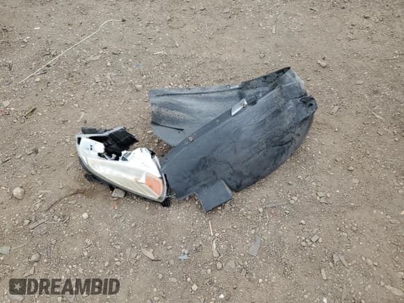 ✅ 2015 Chevrolet Equinox LS • VIN: 2GNALAEK4F1103230 • Lot: 87248785. Listed on Copart with 187,995 mi. Free auction sales archive from the USA and detailed vehicle history report at DreamBid. Image 13.