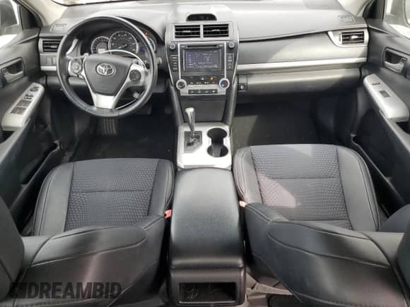 2014 Toyota Camry L with VIN 4T1BF1FK9EU425234, listed as a Copart auction lot 89884715 with 172,320 mi miles and Salvage title. Bid and sale history available at DreamBid. Image 8.