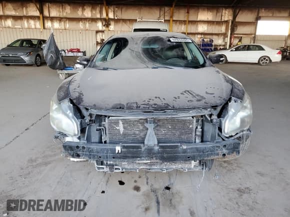 ✅ 2013 Nissan Maxima S • VIN: 1N4AA5AP8DC830651 • Lot: 92844485. Wystawiony na Copart z przebiegiem 251 298 mil. Bezpłatny archiwum sprzedaży aukcyjnych z USA i szczegółowy raport historii pojazdu na DreamBid. Zdjęcie 5.