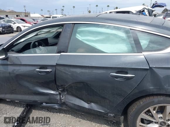 ✅ 2022 Audi A5 Sportback Premium • VIN: WAUABCF59NA009989 • Lot: 42008988. Listed on IAAI with Not provided. Free auction sales archive from the USA and detailed vehicle history report at DreamBid. Image 15.