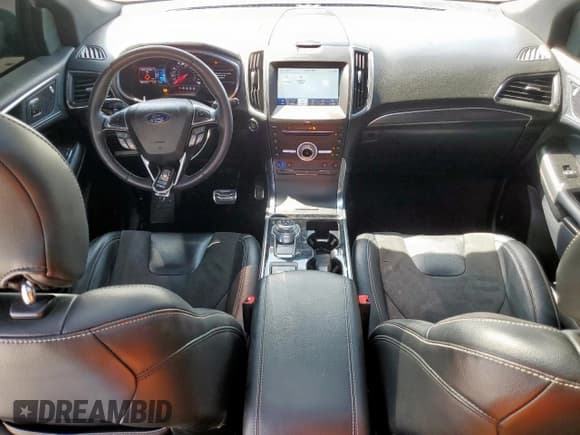 ✅ 2019 Ford Edge ST • VIN: 2FMPK4AP9KBC10606 • Лот: 50527695. Опубликован ранее на Copart с пробегом 65 112 миль. Бесплатный доступ к архиву аукционных продаж из США и подробный отчёт об истории автомобиля на DreamBid. Изображение 8.