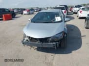 ✅ 2017 Toyota Corolla SE • VIN: 2T1BURHE8HC829031 • Lot: 43465025. Wystawiony na IAAI z przebiegiem 165 341 mil. Bezpłatny archiwum sprzedaży aukcyjnych z USA i szczegółowy raport historii pojazdu na DreamBid. Zdjęcie 6.