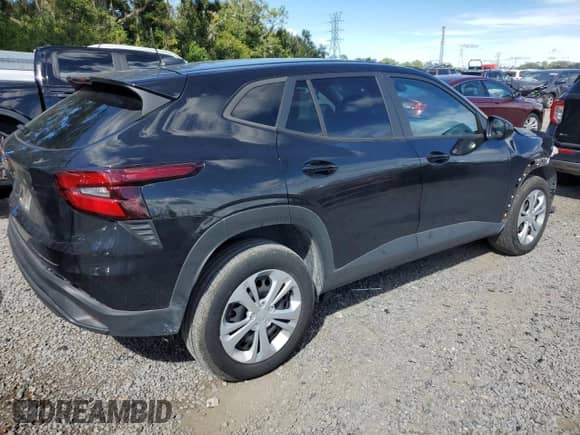 2024 Chevrolet Trax LS with VIN KL77LFE29RC244788, listed as a Copart auction lot 86167595 with 14,412 mi miles and Clean title. Bid and sale history available at DreamBid. Image 3.