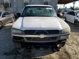 ✅ 2005 Chevrolet Silverado 1500 Work Truck • VIN: 1GCEC14X65Z245270 • Лот: 74786134. Опубликован ранее на Copart с пробегом 242 861 миль. Бесплатный доступ к архиву аукционных продаж из США и подробный отчёт об истории автомобиля на DreamBid. Изображение 5.