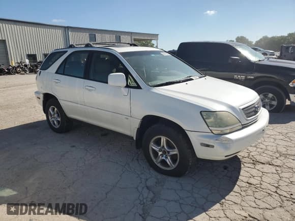 ✅ 2002 Lexus RX 300 • VIN: JTJHF10U620278721 • Lot: 69715505. Listed on Copart with 184,522 mi. Free auction sales archive from the USA and detailed vehicle history report at DreamBid. Image 4.