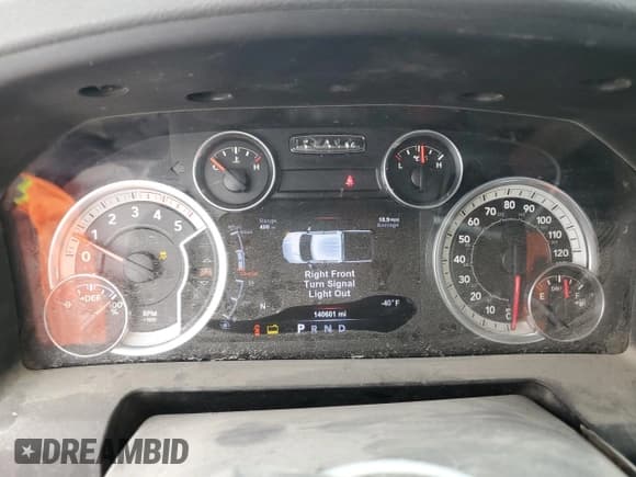 ✅ 2015 Ram 2500 SLT • VIN: 3C6UR5DLXFG673849 • Лот: 86794535. Опубликован ранее на Copart с пробегом 140 601 миль. Бесплатный доступ к архиву аукционных продаж из США и подробный отчёт об истории автомобиля на DreamBid. Изображение 9.