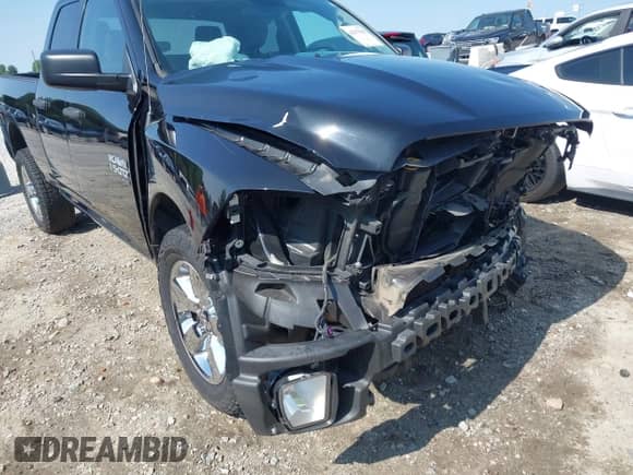 2019 Ram 1500 Tradesman with VIN 1C6RR7FG3KS582586, listed as a IAAI auction lot 42373353 with 68,457 mi miles and . Bid and sale history available at DreamBid. Image 21.