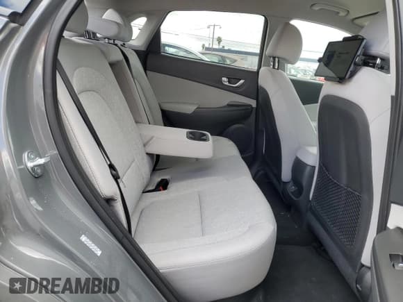 ✅ 2023 Hyundai Kona SE • VIN: KM8K23AG5PU183569 • Лот: 41819054. Опубликован ранее на Copart с пробегом 7 970 миль. Бесплатный доступ к архиву аукционных продаж из США и подробный отчёт об истории автомобиля на DreamBid. Изображение 10.