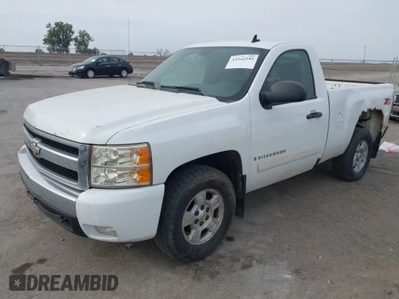 ✅ 2007 Chevrolet Silverado 1500 Work Truck • VIN: 1GCEK140X7Z585935 • Lot: 43342245. Listed on IAAI with 167,478 mi. Free auction sales archive from the USA and detailed vehicle history report at DreamBid. Image 2.