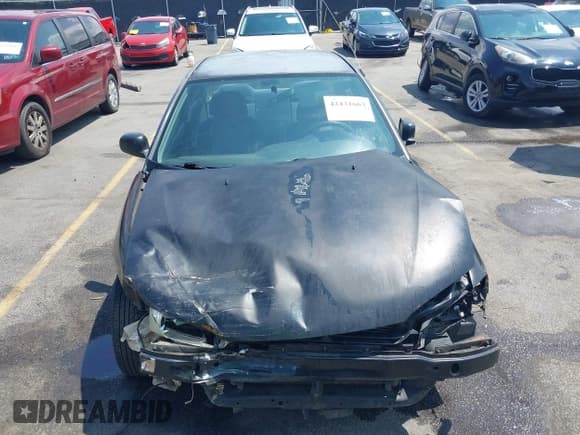 ✅ 2001 Mitsubishi Mirage DE • VIN: JA3AY11A71U038070 • Lot: 42431663. Wystawiony na IAAI z przebiegiem 135 575 mil. Bezpłatny archiwum sprzedaży aukcyjnych z USA i szczegółowy raport historii pojazdu na DreamBid. Zdjęcie 12.