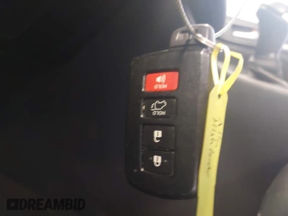 ✅ 2015 Toyota Highlander XLE • VIN: 5TDKKRFH6FS104888 • Lot: 43488377. Wystawiony na IAAI z przebiegiem 237 978 mil. Bezpłatny archiwum sprzedaży aukcyjnych z USA i szczegółowy raport historii pojazdu na DreamBid. Zdjęcie 11.