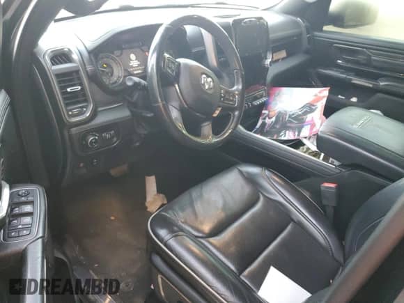 2019 Ram 1500 Limited z VIN 1C6SRFPT1KN665827, wystawiony jako Copart lot #85098955 z przebiegiem 90 151 mil mil oraz Szkoda całkowita • Salvage title. Historia ofert i sprzedaży dostępna na DreamBid. Obrazek 8.