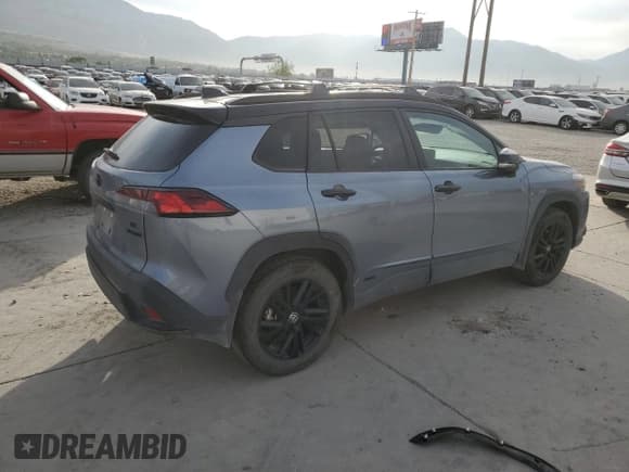 ✅ 2024 Toyota Corolla Cross Hybrid S • VIN: 7MUFBABG9RV047368 • Лот: 81112375. Опубликован ранее на Copart с пробегом Не указан. Бесплатный доступ к архиву аукционных продаж из США и подробный отчёт об истории автомобиля на DreamBid. Изображение 3.