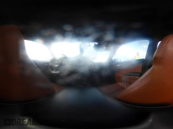 2015 Dodge Charger SRT Hellcat z VIN 2C3CDXL99FH836323, wystawiony jako IAAI lot #42445379 z przebiegiem 26 791 mil mil oraz . Historia ofert i sprzedaży dostępna na DreamBid. Obrazek 20.