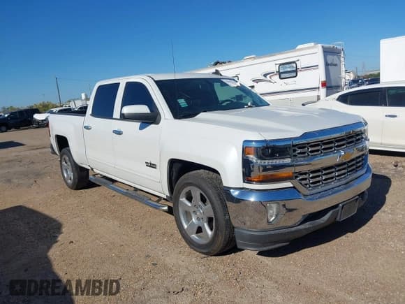 ✅ 2018 Chevrolet Silverado 1500 LT • VIN: 3GCPCREC6JG482791 • Lot: 43519455. Wystawiony na IAAI z przebiegiem 174 730 mil. Bezpłatny archiwum sprzedaży aukcyjnych z USA i szczegółowy raport historii pojazdu na DreamBid. Zdjęcie 1.