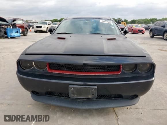 ✅ 2011 Dodge Challenger • VIN: 2B3CJ4DGXBH603563 • Lot: 54626995. Wystawiony na Copart z przebiegiem 215 162 mil. Bezpłatny archiwum sprzedaży aukcyjnych z USA i szczegółowy raport historii pojazdu na DreamBid. Zdjęcie 5.