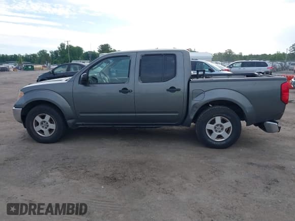 ✅ 2006 Nissan Frontier SE • VIN: 1N6AD07U86C423270 • Лот: 42206405. Опубликован ранее на IAAI с пробегом 149 222 миль. Бесплатный доступ к архиву аукционных продаж из США и подробный отчёт об истории автомобиля на DreamBid. Изображение 14.