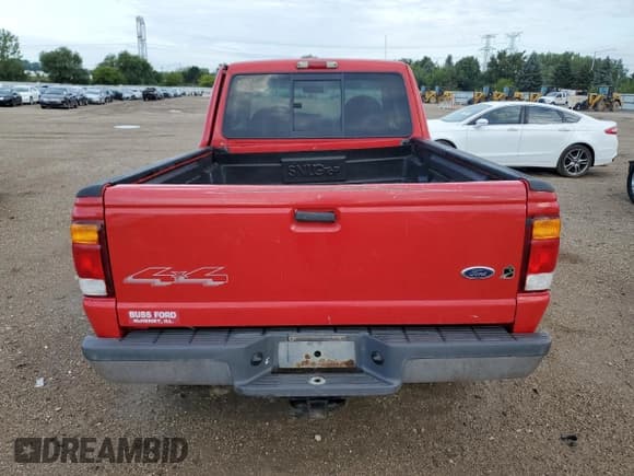 ✅ 1999 Ford Ranger XL • VIN: 1FTZR15V5XPB46886 • Lot: 70596585. Wystawiony na Copart z przebiegiem 156 804 mil. Bezpłatny archiwum sprzedaży aukcyjnych z USA i szczegółowy raport historii pojazdu na DreamBid. Zdjęcie 6.