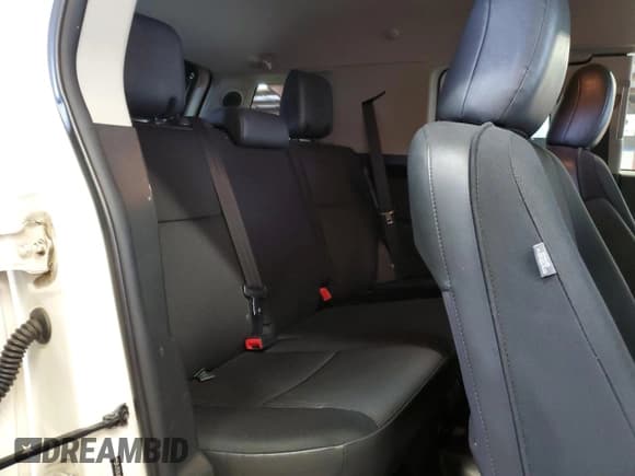 ✅ 2013 Toyota FJ Cruiser • VIN: JTEBU4BF2DK165995 • Lot: 70801295. Wystawiony na Copart z przebiegiem 246 386 mil. Bezpłatny archiwum sprzedaży aukcyjnych z USA i szczegółowy raport historii pojazdu na DreamBid. Zdjęcie 11.