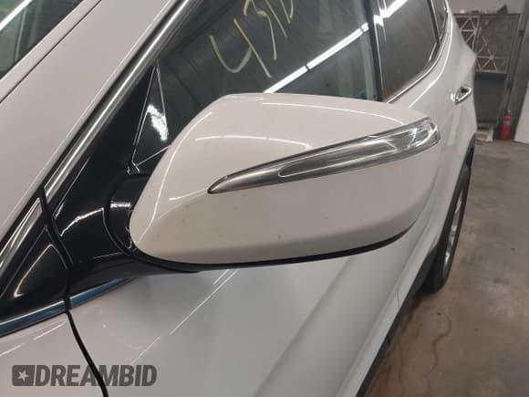 ✅ 2016 Hyundai Santa Fe • VIN: 5XYZUDLB5GG319835 • Лот: 43195919. Опубликован ранее на IAAI с пробегом 137 341 миль. Бесплатный доступ к архиву аукционных продаж из США и подробный отчёт об истории автомобиля на DreamBid. Изображение 12.