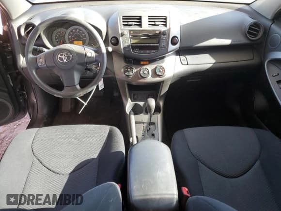 ✅ 2010 Toyota RAV4 Sport • VIN: JTMWK4DV9AD003233 • Lot: 53918805. Listed on Copart with 147,127 mi. Free auction sales archive from the USA and detailed vehicle history report at DreamBid. Image 8.