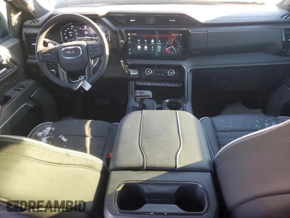 ✅ 2024 GMC Sierra 1500 AT4X • VIN: 3GTUUFEL6RG274033 • Лот: 45869415. Опубликован ранее на Copart с пробегом Не указан. Бесплатный доступ к архиву аукционных продаж из США и подробный отчёт об истории автомобиля на DreamBid. Изображение 8.