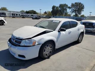 ✅ 2014 Dodge Avenger SE • VIN: 1C3CDZAB0EN169360 • Лот: 72554634. Опубликован ранее на Copart с пробегом 132 585 миль. Бесплатный доступ к архиву аукционных продаж из США и подробный отчёт об истории автомобиля на DreamBid. Изображение 1.
