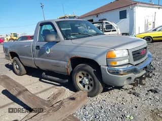 2004 GMC Sierra 1500 SLE with VIN 1GTEK14T84Z309677, listed as a IAAI auction lot 43364454 with Not provided miles and . Bid and sale history available at DreamBid. Image 1.