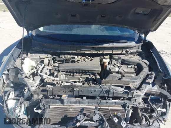 ✅ 2019 Nissan Rogue SV • VIN: KNMAT2MT1KP529429 • Lot: 43610739. Listed on IAAI with 145,700 mi. Free auction sales archive from the USA and detailed vehicle history report at DreamBid. Image 10.