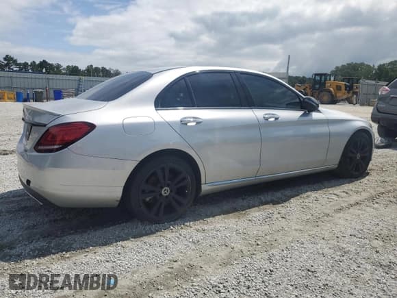 ✅ 2020 Mercedes-Benz C 300 • VIN: WDDWF8DB1LR532057 • Lot: 68082665. Listed on Copart with 37,300 mi. Free auction sales archive from the USA and detailed vehicle history report at DreamBid. Image 3.