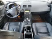 ✅ 2009 Volvo V50 R-Design • VIN: YV1MJ672692461823 • Лот: 78099044. Опубликован ранее на Copart с пробегом 110 331 миль. Бесплатный доступ к архиву аукционных продаж из США и подробный отчёт об истории автомобиля на DreamBid. Изображение 8.