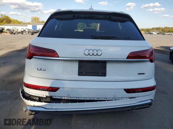 ✅ 2023 Audi Q5 S line Prestige • VIN: WA1FAAFY5P2002216 • Lot: 72734564. Wystawiony na Copart z przebiegiem Nie podano. Bezpłatny archiwum sprzedaży aukcyjnych z USA i szczegółowy raport historii pojazdu na DreamBid. Zdjęcie 6.