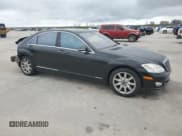✅ 2007 Mercedes-Benz S 550 • VIN: WDDNG71X07A012536 • Lot: 70239124. Wystawiony na Copart z przebiegiem 101 008 mil. Bezpłatny archiwum sprzedaży aukcyjnych z USA i szczegółowy raport historii pojazdu na DreamBid. Zdjęcie 4.