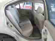 2005 Hyundai Elantra GLS z VIN KMHDN46D15U962839, wystawiony jako IAAI lot #43519523 z przebiegiem 155 453 mil mil oraz . Historia ofert i sprzedaży dostępna na DreamBid. Obrazek 8.