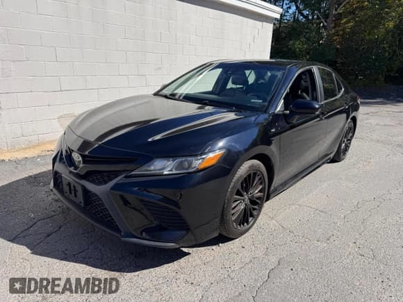 ✅ 2018 Toyota Camry LE • VIN: 4T1B11HK3JU583087 • Lot: 87176845. Wystawiony na Copart z przebiegiem 194 913 mil. Bezpłatny archiwum sprzedaży aukcyjnych z USA i szczegółowy raport historii pojazdu na DreamBid. Zdjęcie 2.