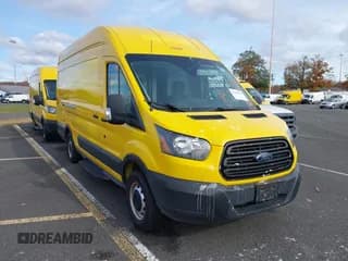 ✅ 2019 Ford Transit • VIN: 1FTYR3XM1KKA24933 • Лот: 43469358. Опубликован ранее на IAAI с пробегом 148 178 миль. Бесплатный доступ к архиву аукционных продаж из США и подробный отчёт об истории автомобиля на DreamBid. Изображение 1.
