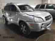 2008 Hyundai Tucson GLS z VIN KM8JM12B58U908862, wystawiony jako Copart lot #76989094 z przebiegiem 193 033 mil mil oraz Szkoda całkowita • Salvage title. Historia ofert i sprzedaży dostępna na DreamBid. Obrazek 4.