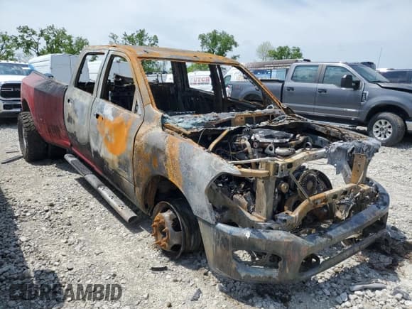 ✅ 2019 Ram 3500 Tradesman • VIN: 3C63RRGL9KG578465 • Lot: 54818675. Listed on Copart with Not provided. Free auction sales archive from the USA and detailed vehicle history report at DreamBid. Image 4.