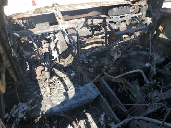 ✅ 2021 Ram 1500 Warlock • VIN: 1C6RR7GT2MS571934 • Lot: 69695745. Wystawiony na Copart z przebiegiem Nie podano. Bezpłatny archiwum sprzedaży aukcyjnych z USA i szczegółowy raport historii pojazdu na DreamBid. Zdjęcie 8.