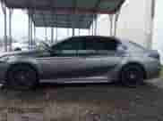 2021 Toyota Camry XSE с VIN 4T1K61BK6MU031856, выставлен на аукционе IAAI как лот 42365471 с пробегом 59 209 миль миль и . История ставок и продаж доступна на DreamBid. Изображение 14.