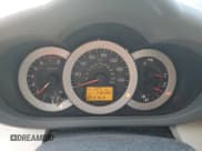 ✅ 2011 Toyota RAV4 • VIN: 2T3BK4DV0BW055613 • Lot: 90224145. Wystawiony na Copart z przebiegiem 148 388 mil. Bezpłatny archiwum sprzedaży aukcyjnych z USA i szczegółowy raport historii pojazdu na DreamBid. Zdjęcie 9.