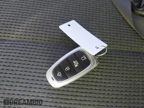 2021 Hyundai Santa Fe SEL with VIN 5NMS2DAJ9MH325043, listed as a IAAI auction lot 43416390 with 60,379 mi miles and . Bid and sale history available at DreamBid. Image 11.