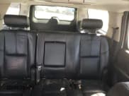 ✅ 2010 Chevrolet Suburban LT • VIN: 1GNUKJE36AR183851 • Lot: 76202814. Wystawiony na Copart z przebiegiem 243 602 mil. Bezpłatny archiwum sprzedaży aukcyjnych z USA i szczegółowy raport historii pojazdu na DreamBid. Zdjęcie 10.