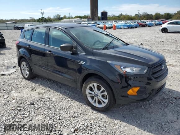 ✅ 2019 Ford Escape S • VIN: 1FMCU0F73KUB93824 • Лот: 87293125. Опубликован ранее на Copart с пробегом 53 178 миль. Бесплатный доступ к архиву аукционных продаж из США и подробный отчёт об истории автомобиля на DreamBid. Изображение 4.